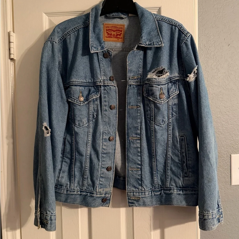 Levi's Women’s Distressed Light Wash Denim Jacket - Light Blue - Picture 1 of 9